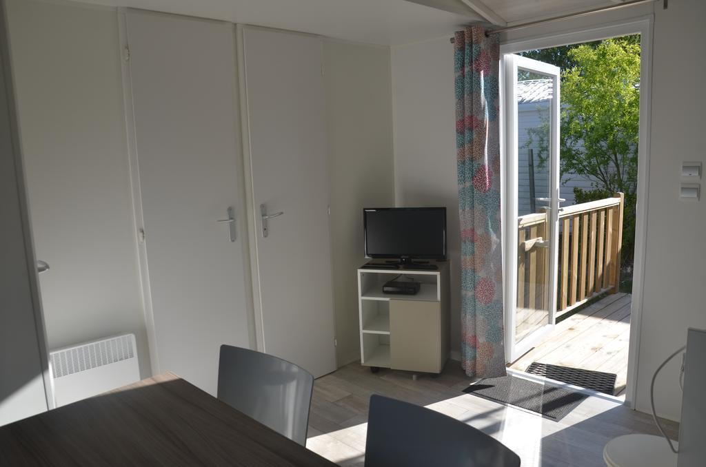 Camping Les Alizes Hotel Saint-Hilaire-de-Riez Exterior photo